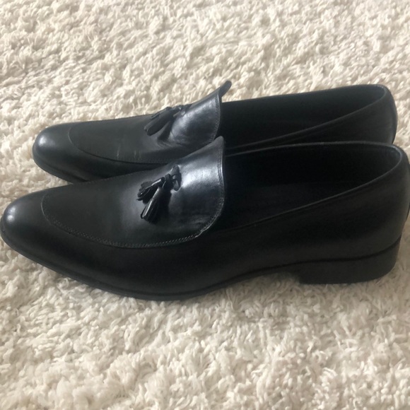 Shoes - Picture 3 of 3